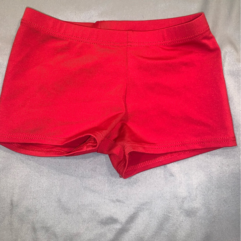 Red motion wear shorts